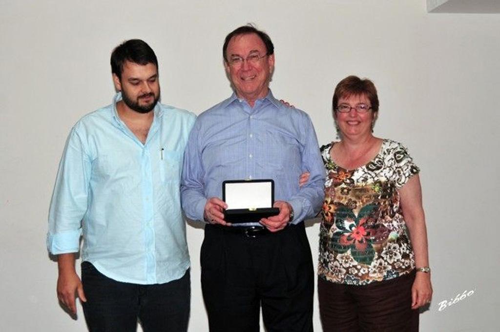 Entrega da placa de agradecimento ao árbitro ROBIN L. STANSE